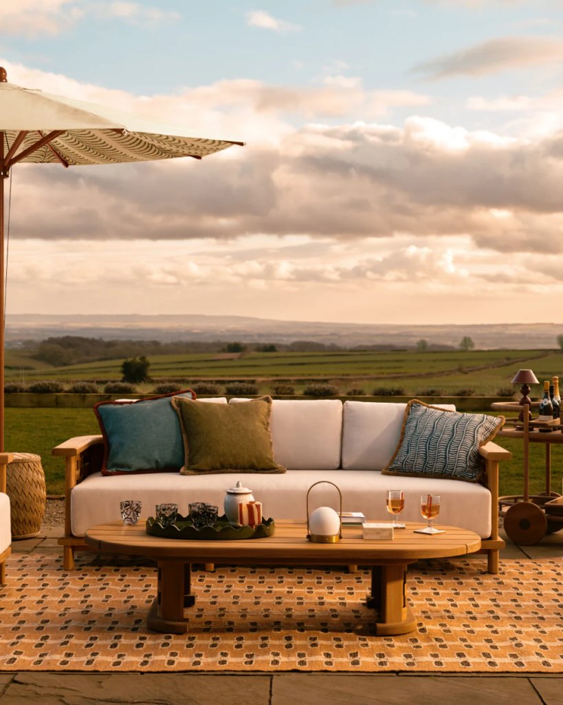 The Ultimate Outdoor Furniture Buying Guide: Materials, Styles, and Maintenance Tips image